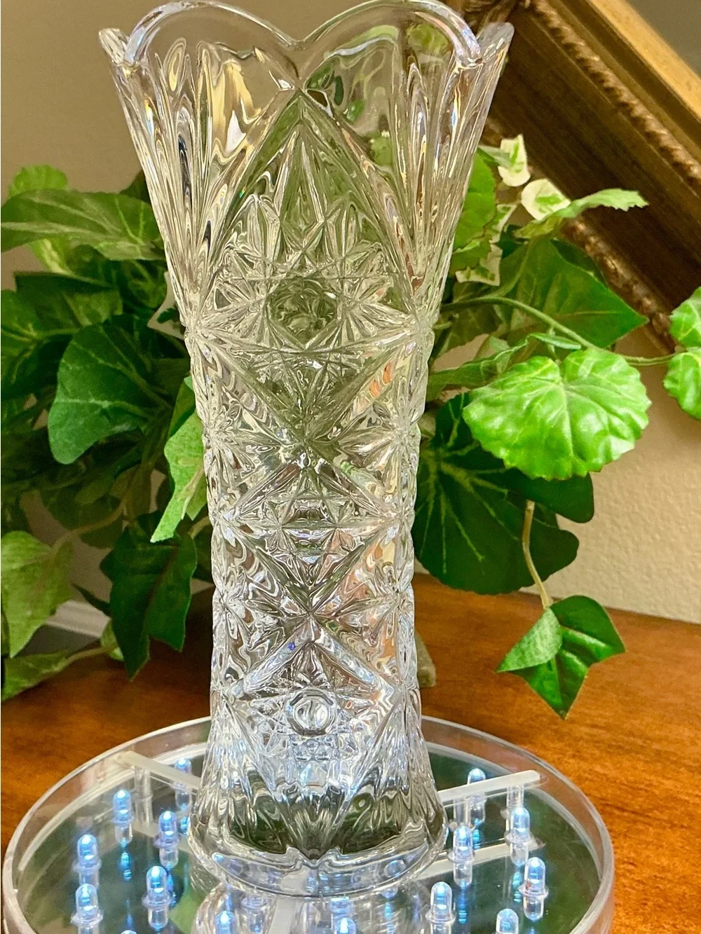 European Style Crystal Glass Lily Vase